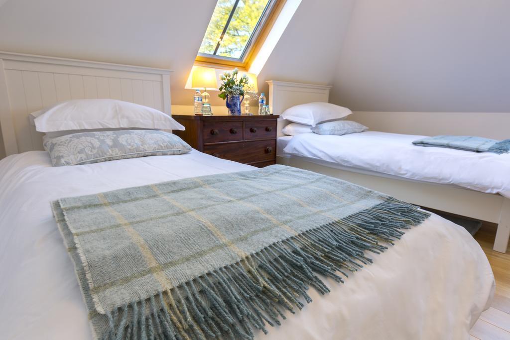 The Ruin Luxury B&B Falkland Esterno foto
