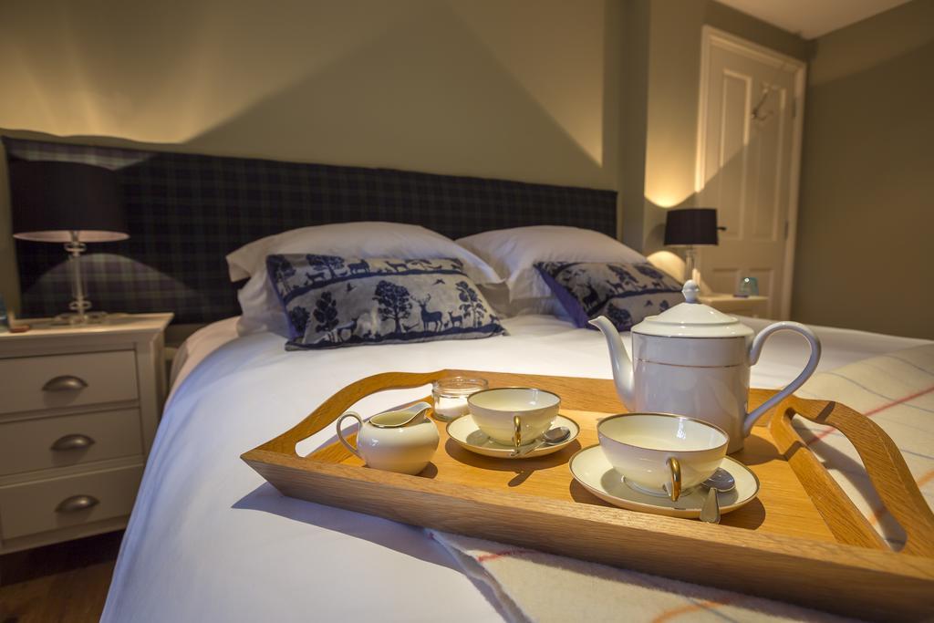 The Ruin Luxury B&B Falkland Esterno foto