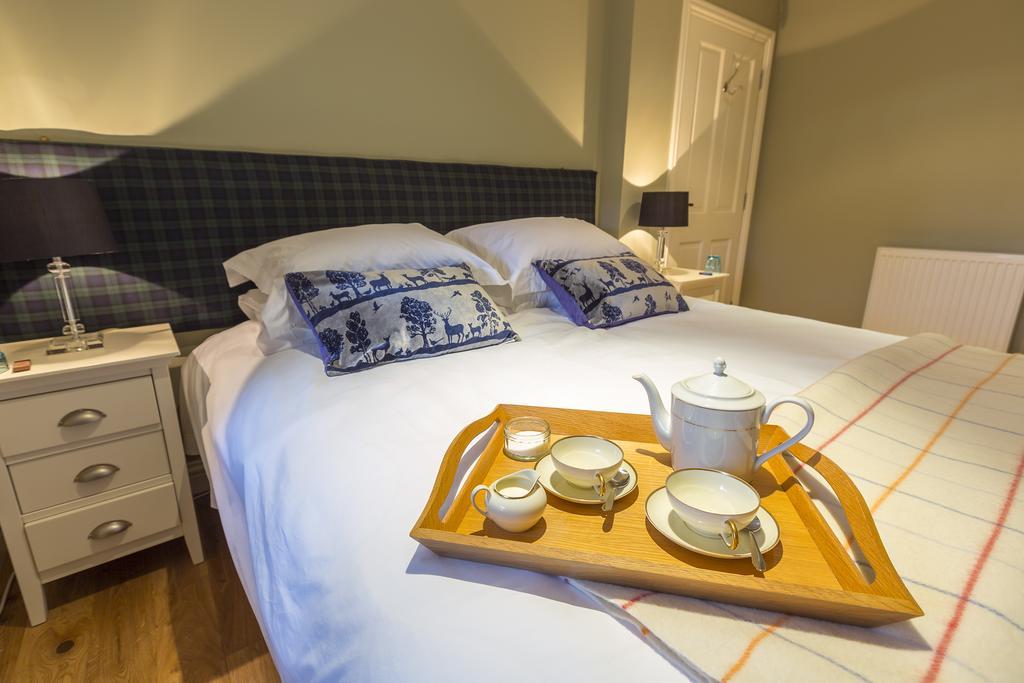 The Ruin Luxury B&B Falkland Esterno foto
