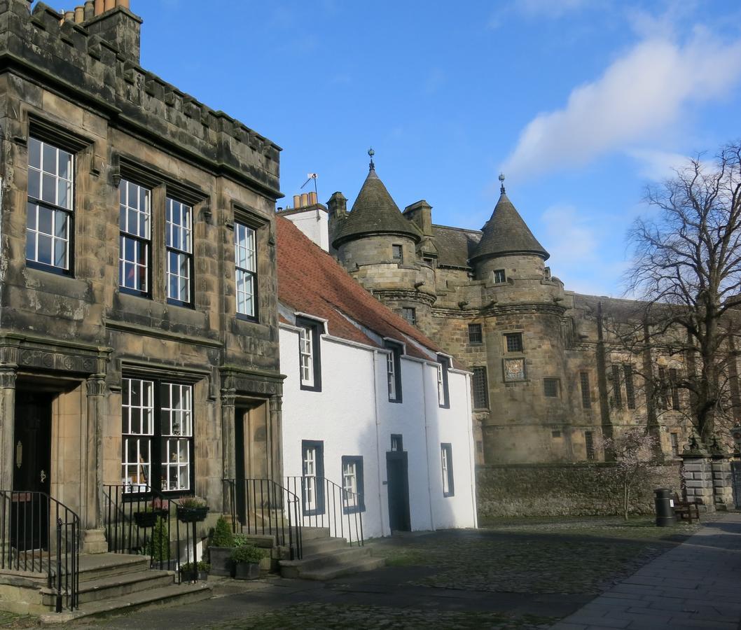 The Ruin Luxury B&B Falkland Esterno foto